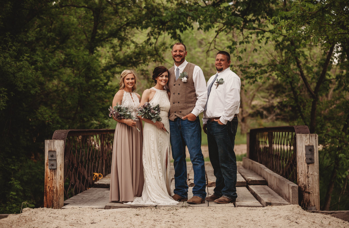 kansas-barn-wedding|native-roaming-58