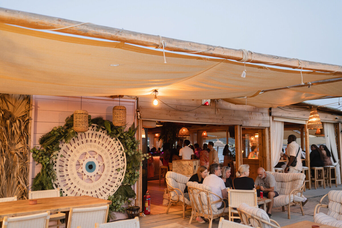 Lewis&amp_Sudan-WelcomeParty,Greece-51