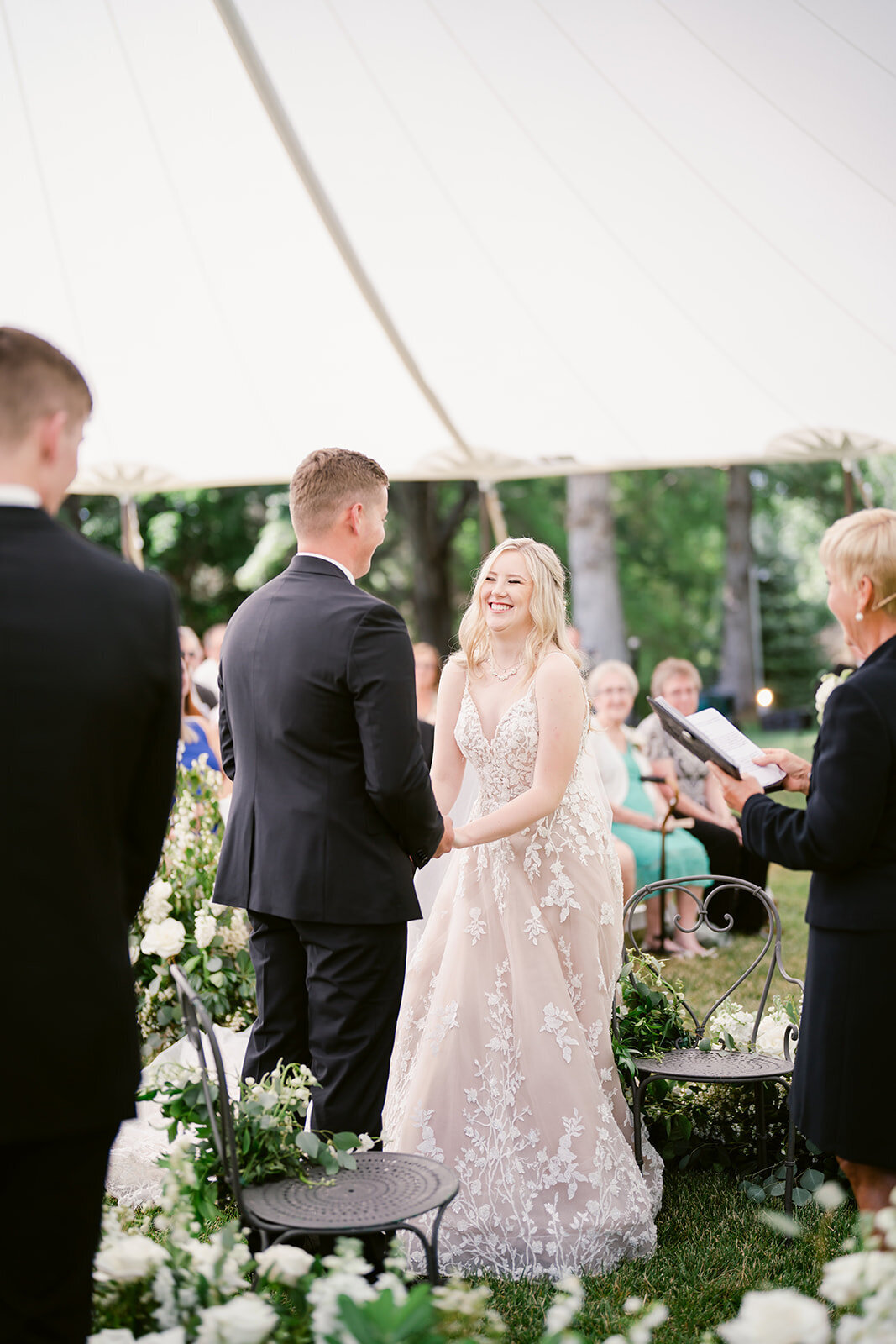 la-caille-summer-utah-mountain-wedding-pepper-nix-2112-1236