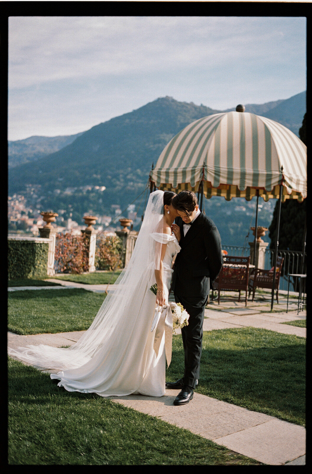 Flora_And_Grace_LakeComo_Editorial_Wedding_Photographer (1 von 1)-2