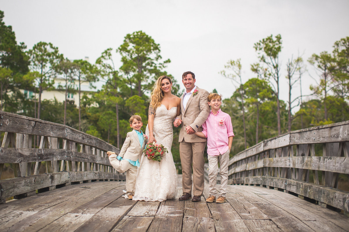 wedding photographer sandestin beach resort