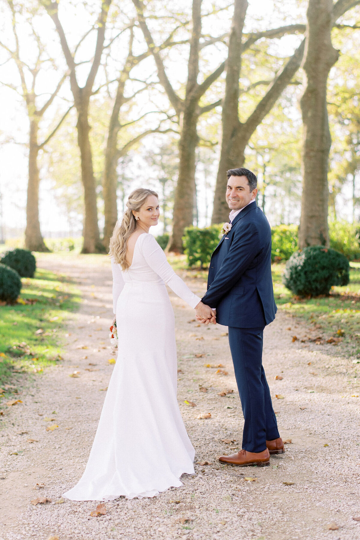 Maïlys Fortune Photography Husband Wife Wedding Weddings Photography France Switzerland Italy Timeless Dreamy Imagery Bilingual French English Destination Weddings Destination Wedding Provence French Riviera Paris Lake Como Tuscany100