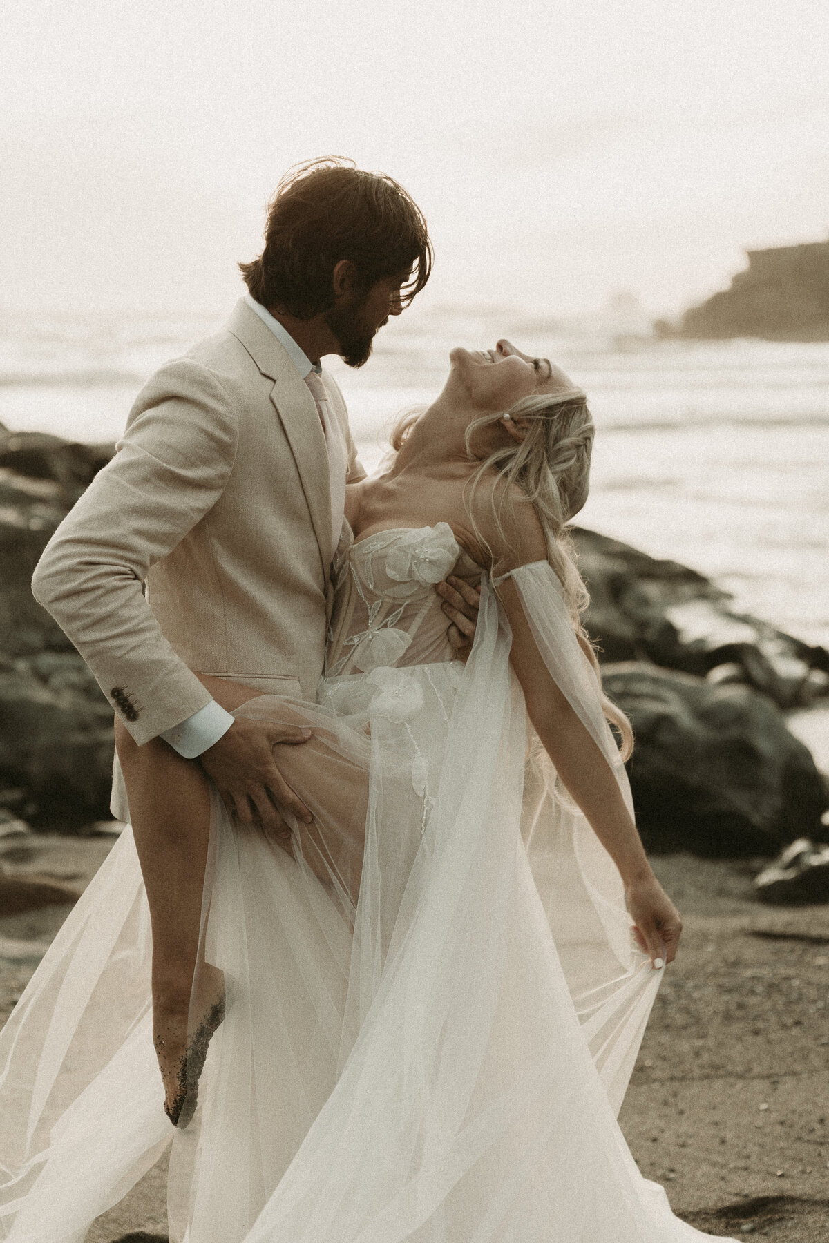 AbbyReePhotography-GoldBeachElopement-22