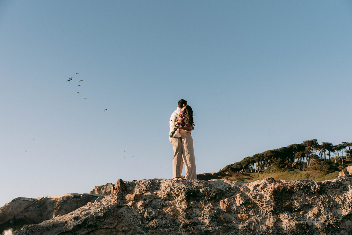 taraandorran_engagement_sutrobaths-18