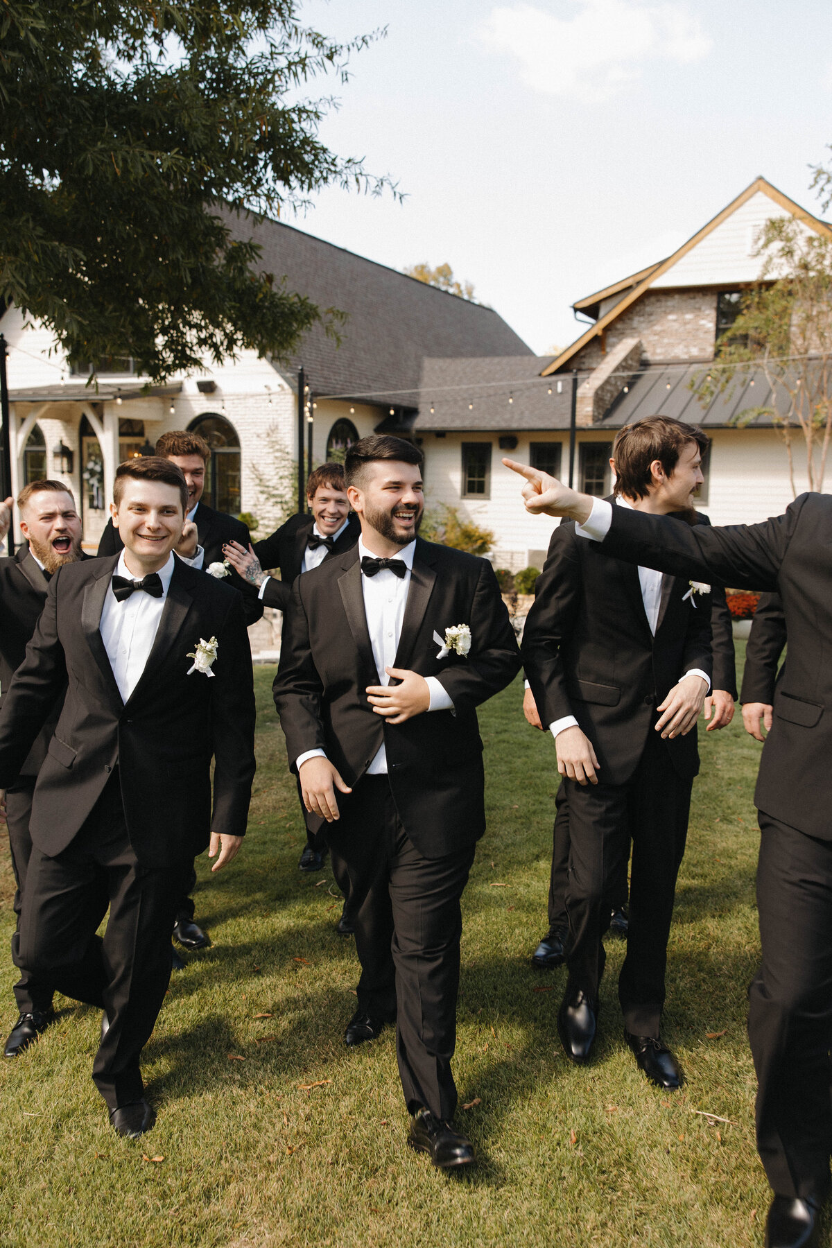Groom and groomsmen portraits