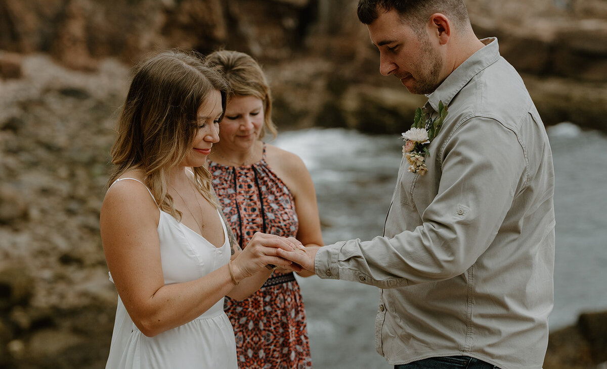 MaggieJeffAcadiaElopement-16