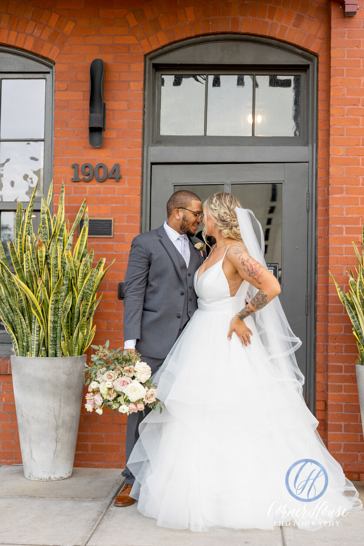 corner-house-photo-armature-works-florida-wedding-chantilly-chic-celebrations-8