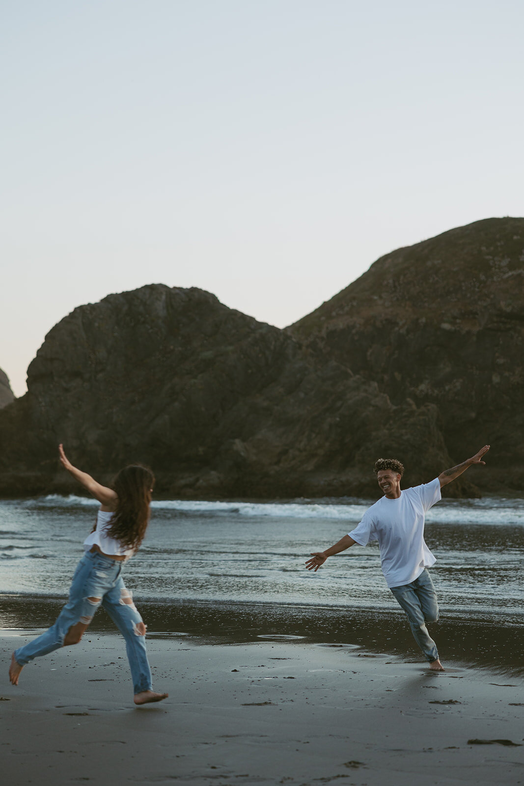 tanya-davids-photo-film-redwoods-california-oregon-coast-documentary-candid-destination-washington-idaho-utah-canada-elopement-wedding-couples-photographer-48