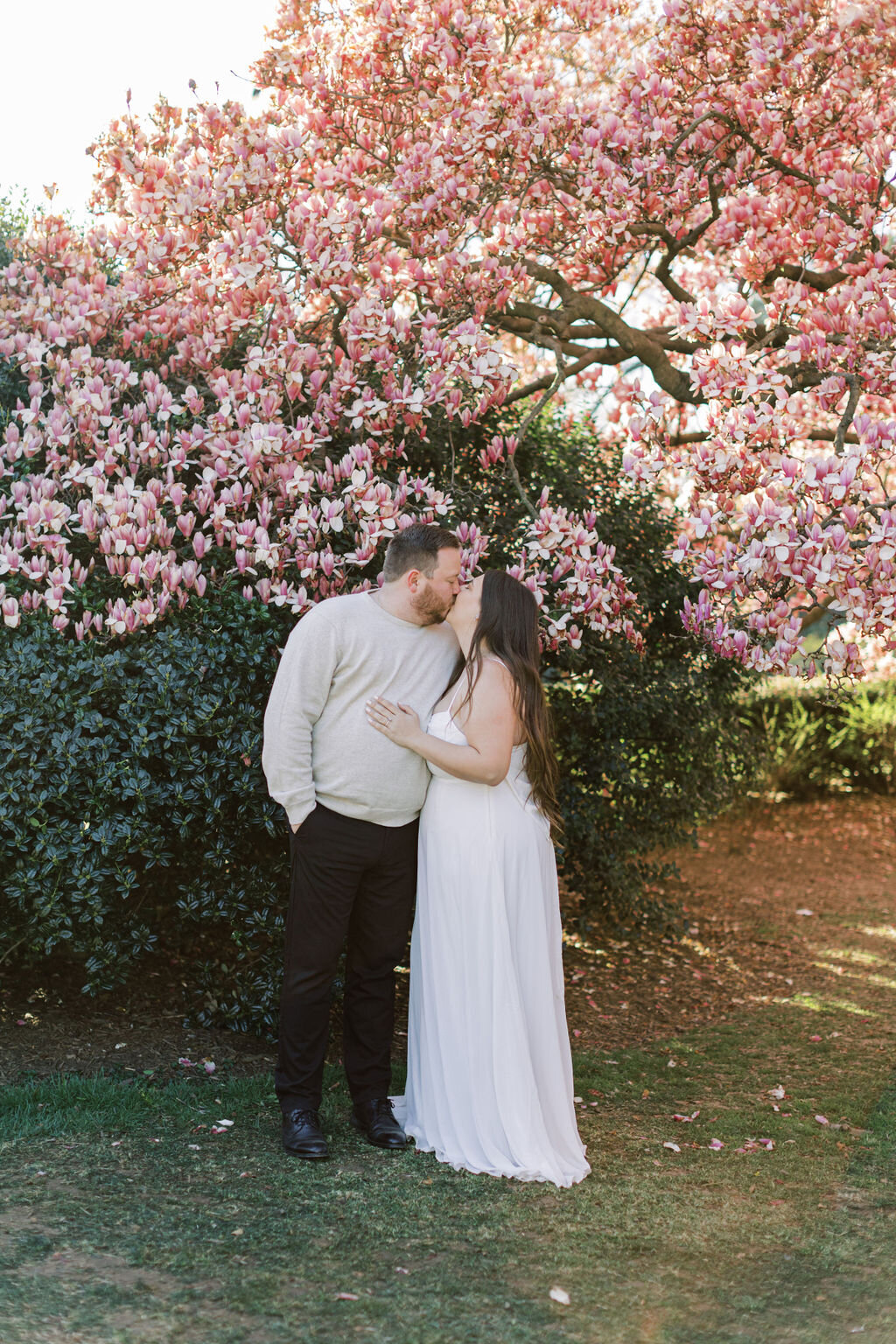 Washington, D.C. Tidal Basin Cherry Blossom Engagement  | Adela Antal Photography