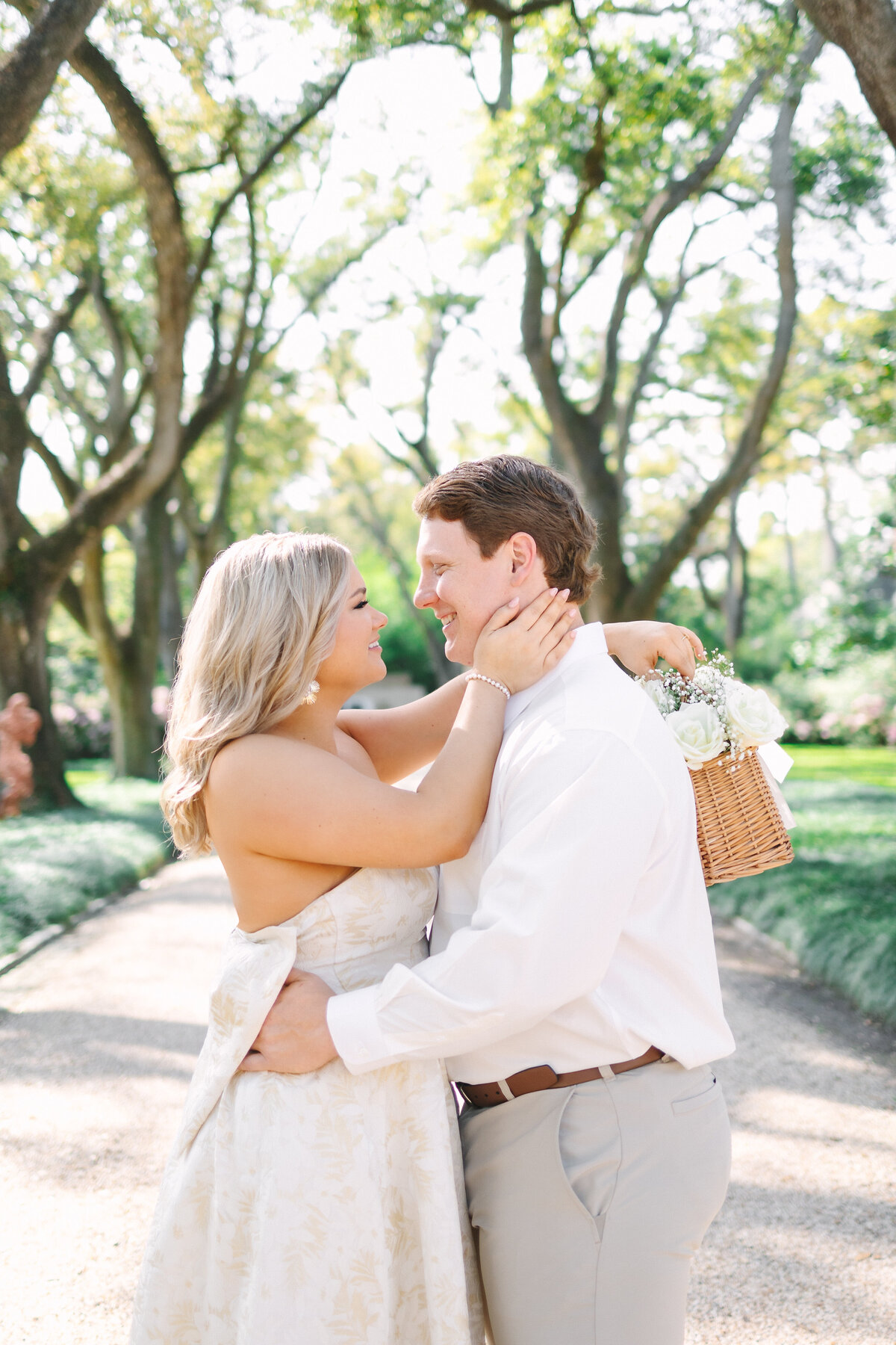 New Orleans Engagement Photographer Longue Vue House and Gardens