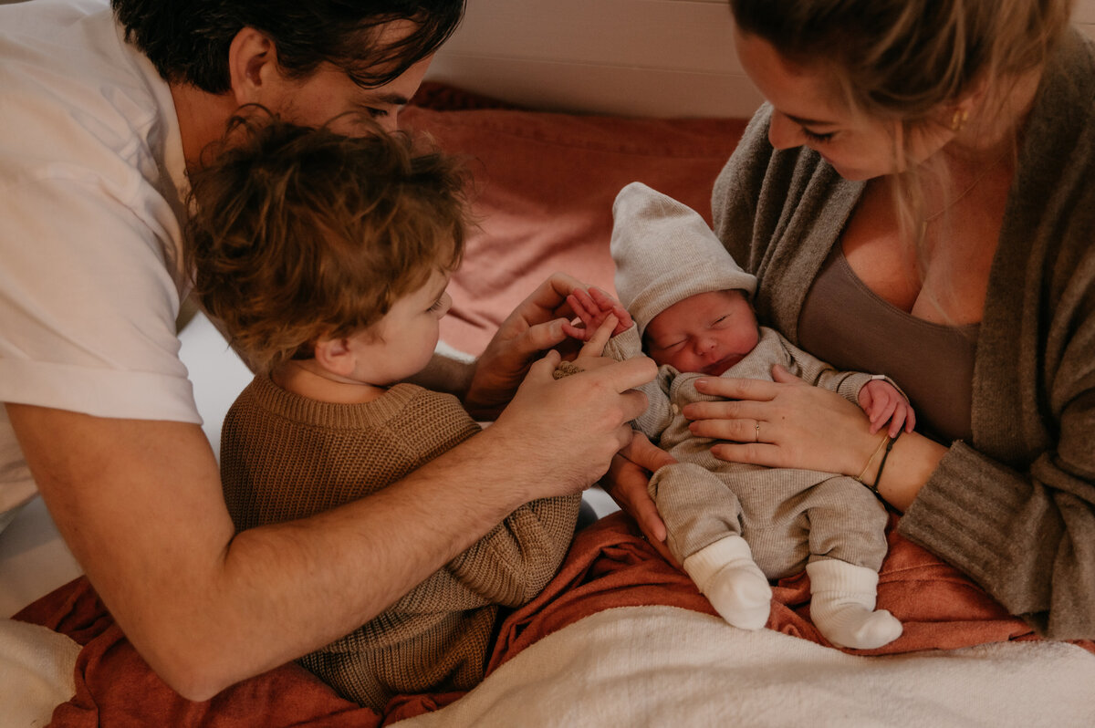 meet_the_baby_reportage_brabant_eerste_ontmoeting