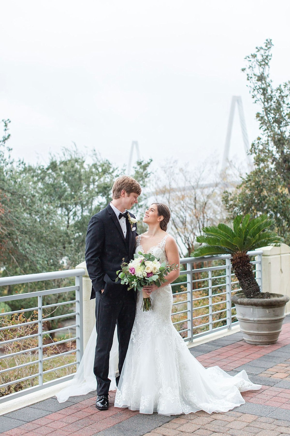 harborside-east-charleston-wedding0040