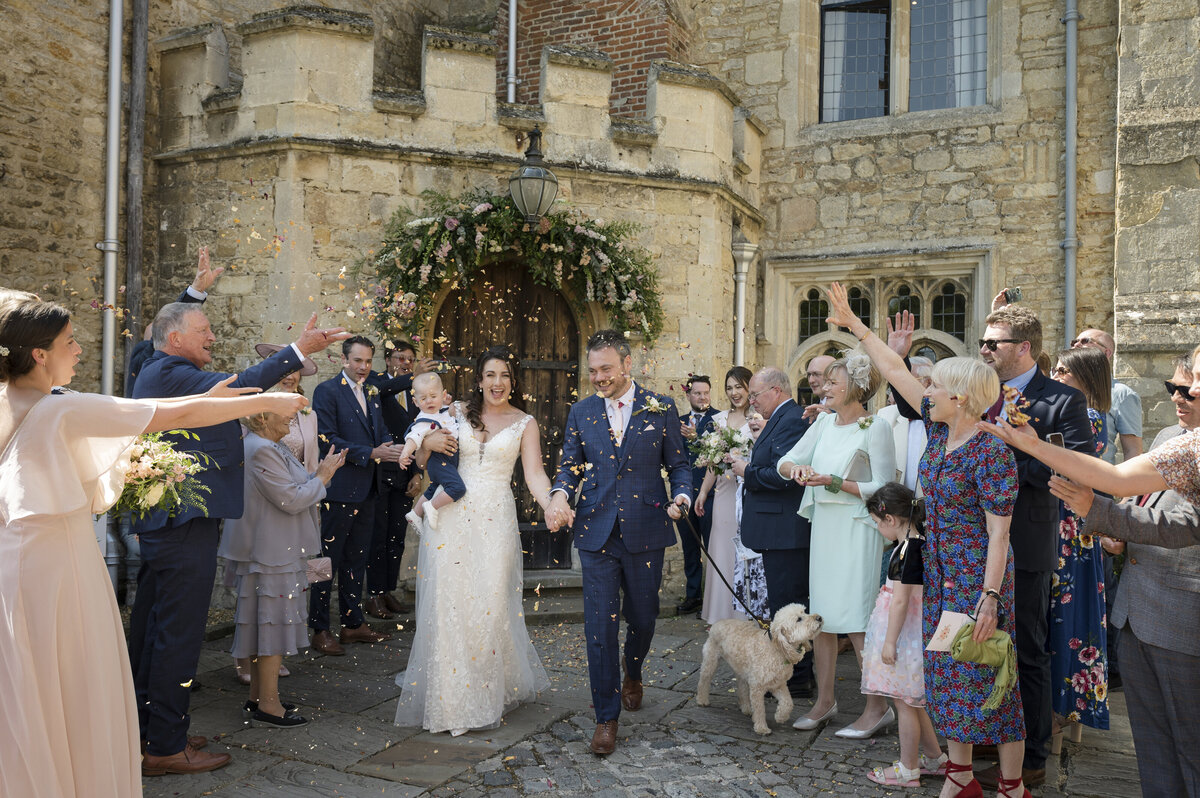 Notley-Abbey-wedding-photography-1071