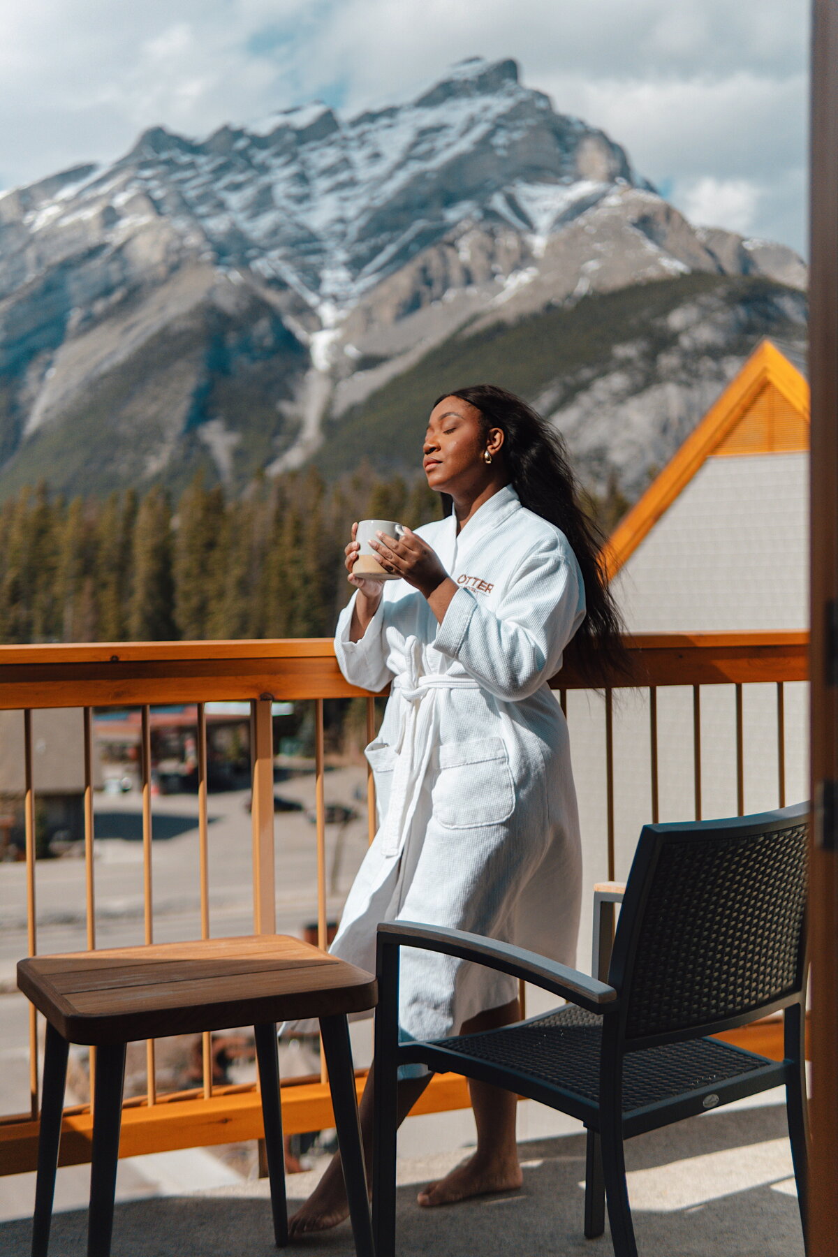 Otter Banff x LTN - Room - Image 2