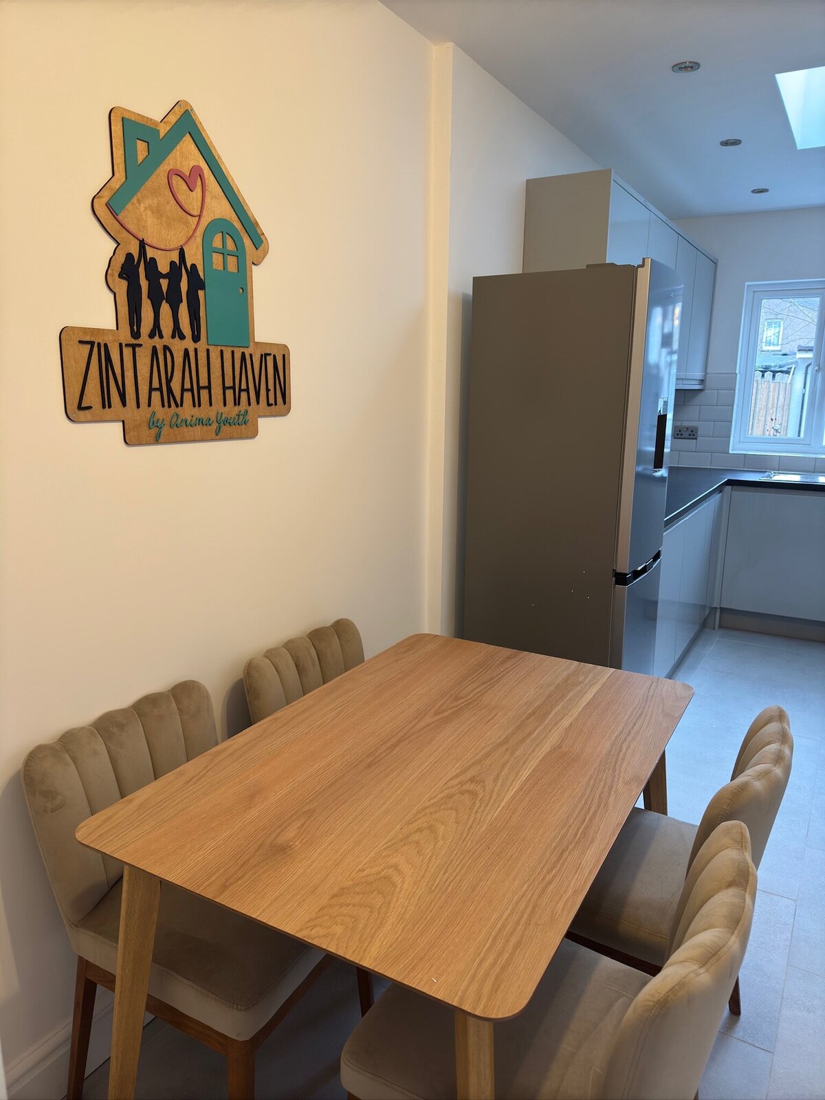 zintarah-haven-supported-accomodation-croydon-anima-youth-kitchen-area.2