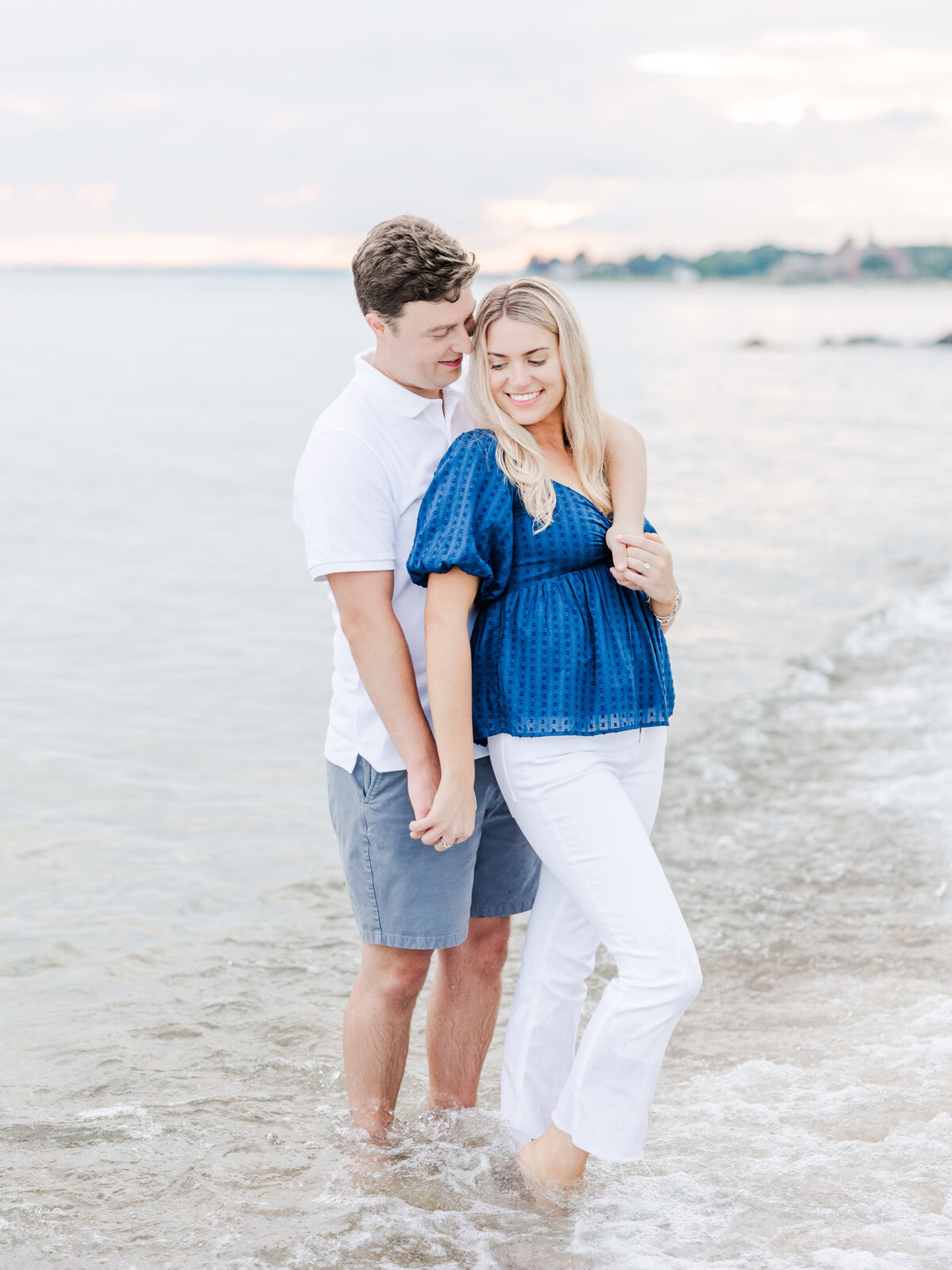christine-antonio-engagement-session-eolia-mansion-harkness-park-waterford-ct-133
