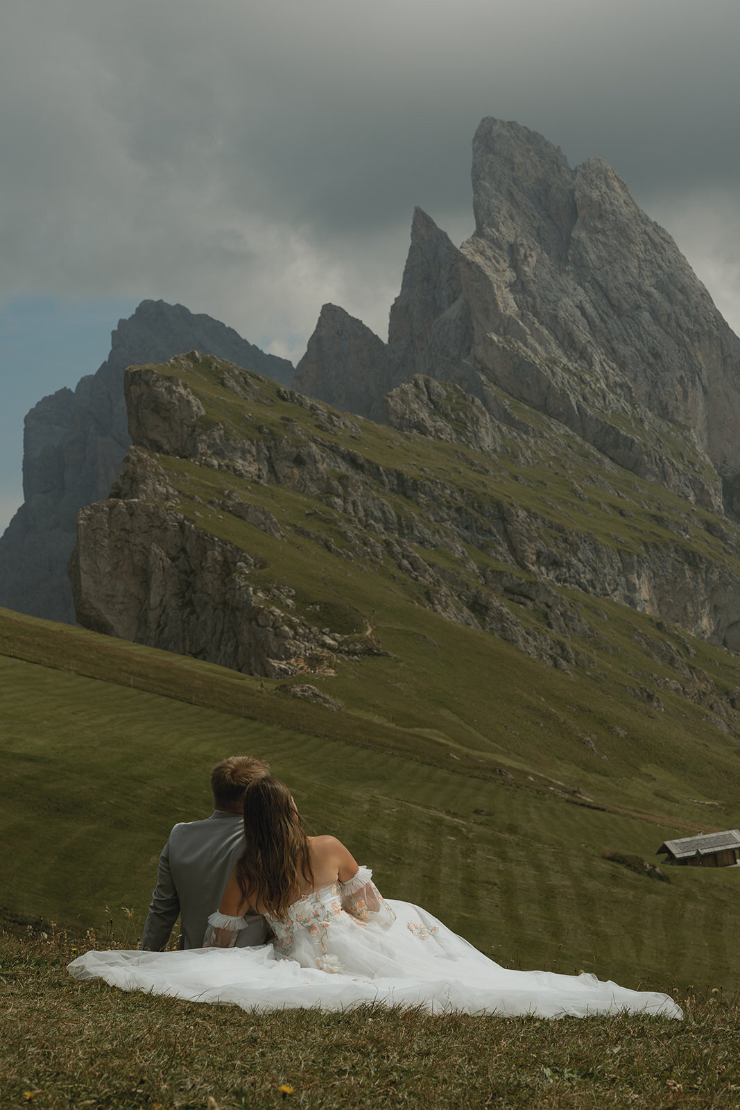 destination-wedding-elopement-photographer-italy-dolomites-seceda-documentary-tanya-davids-photo-film-54
