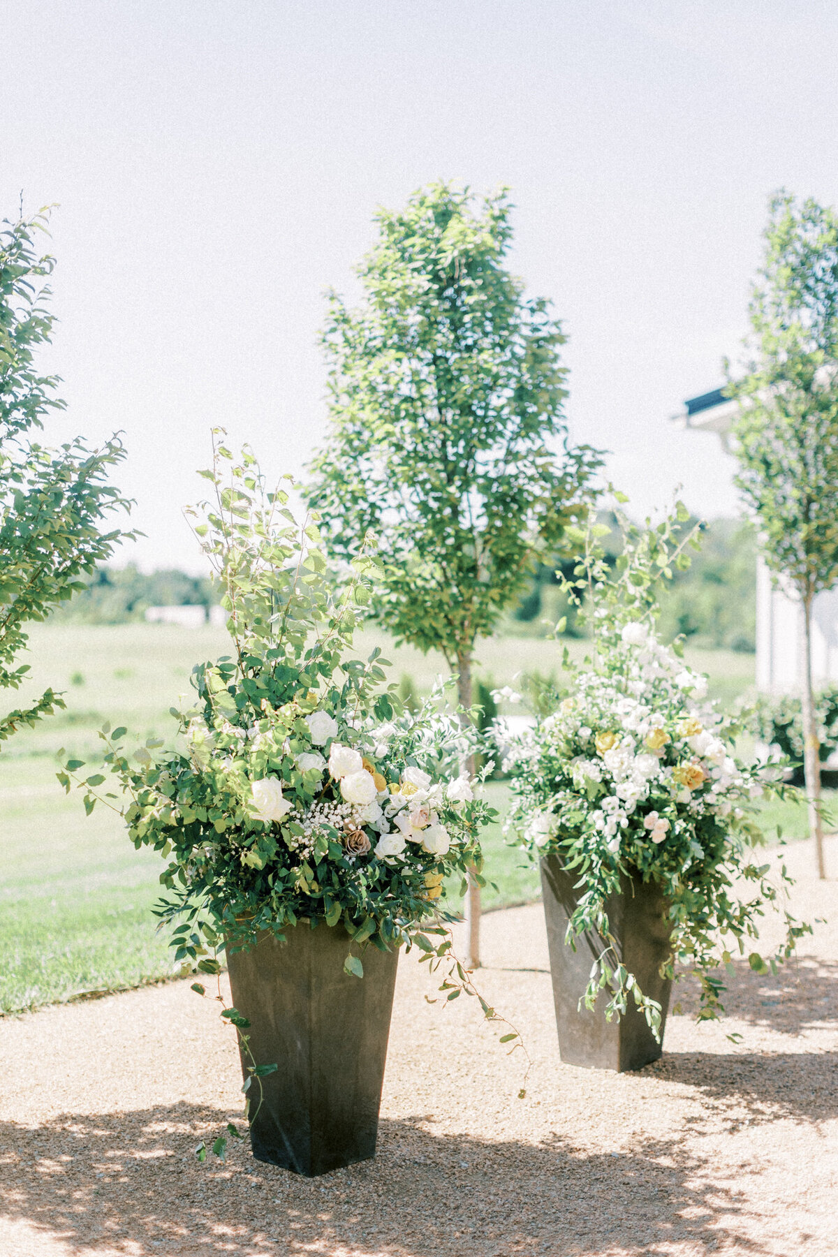 magnolia-hill-farm-ohio-wedding-venue-photographer-laura-bill-261