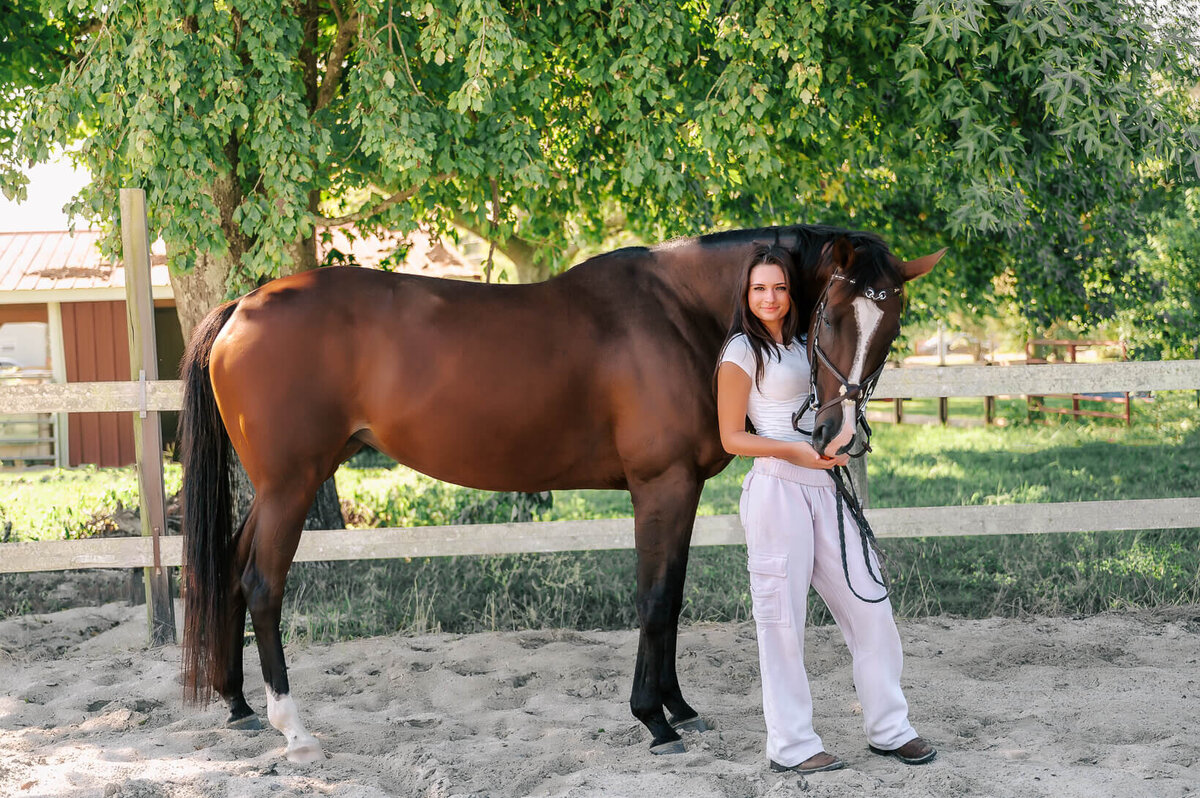 senior-session-with-horse-18