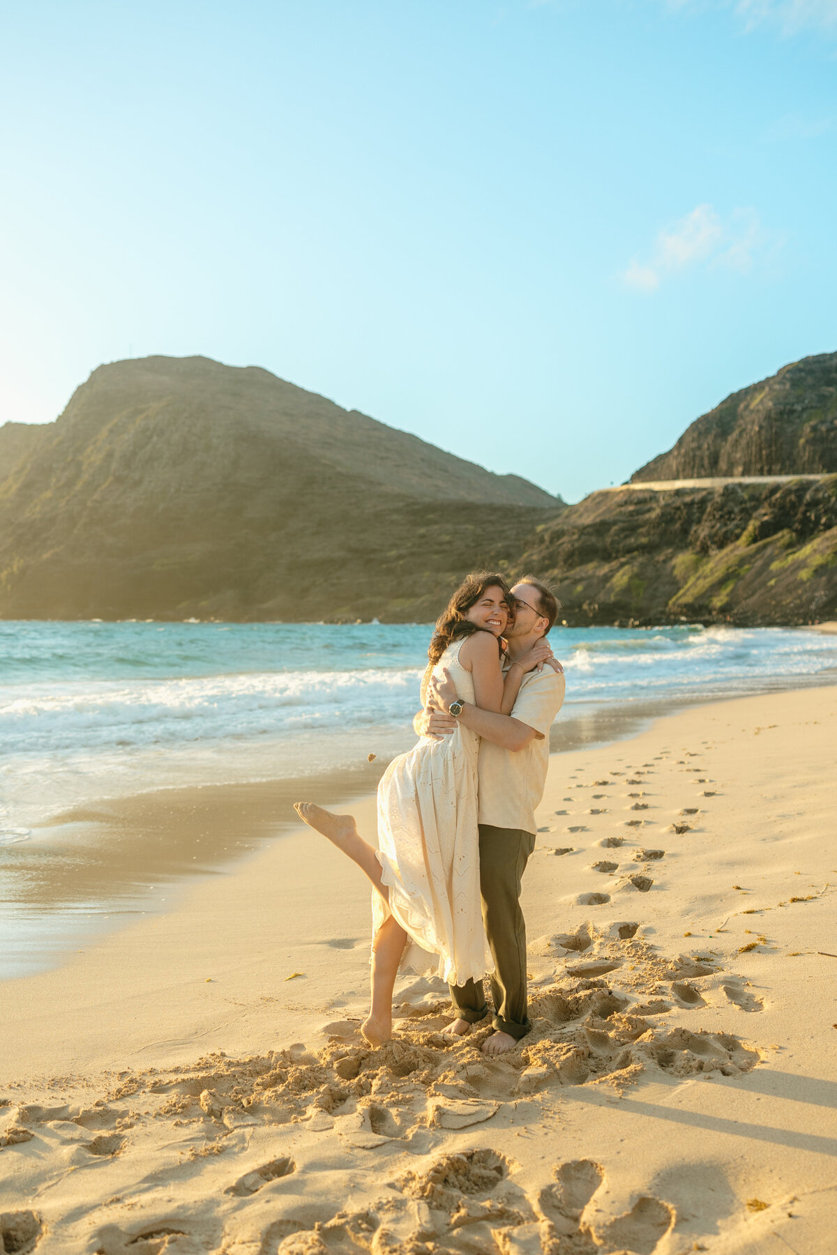 Oahu Hawaii Anniversary Photos