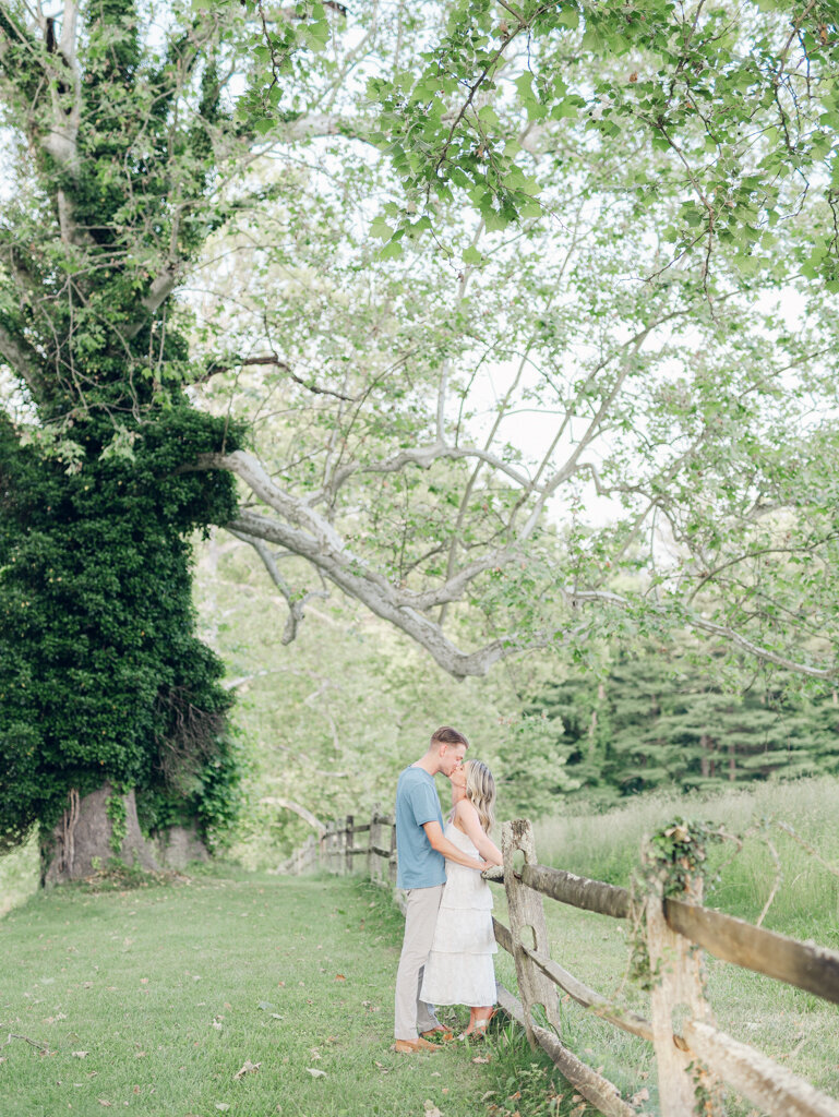 ColdSaturdayFrmEngagementSession-BaltimoreWeddingPhotographer-NicoleSimenskyPhotography-33