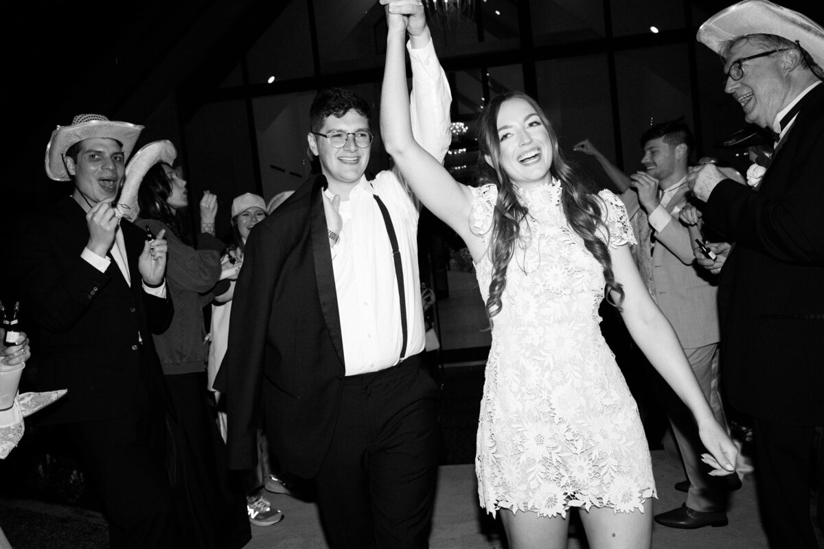 KatherineHarrisonTheBowerEdmondOklahomaWeddingDallasHoustonWeddingPhotography-206-min