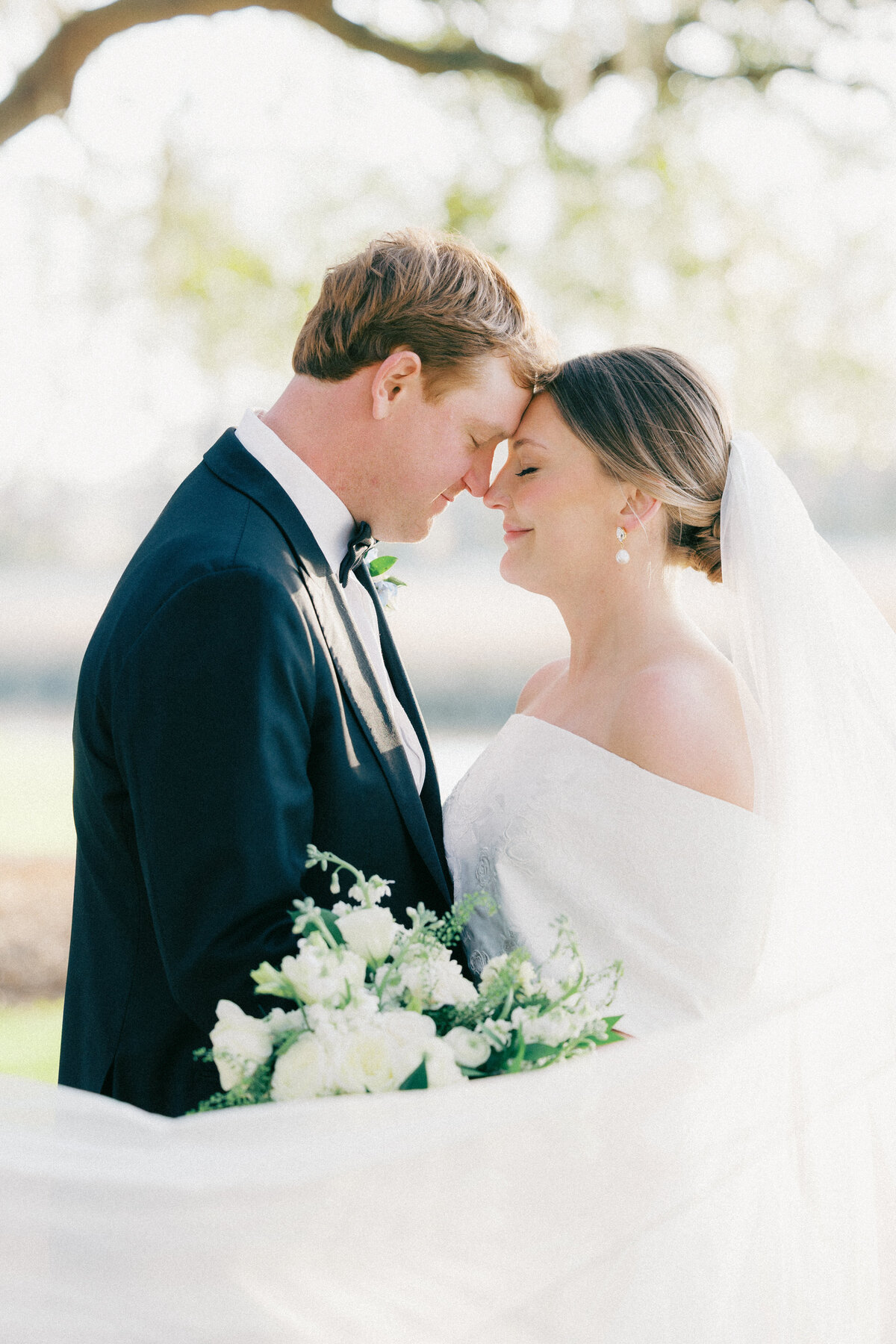 Rachel Linder Photography_Chelsea & Josh_Wedding_Caledonia Golf & Fish Club-273