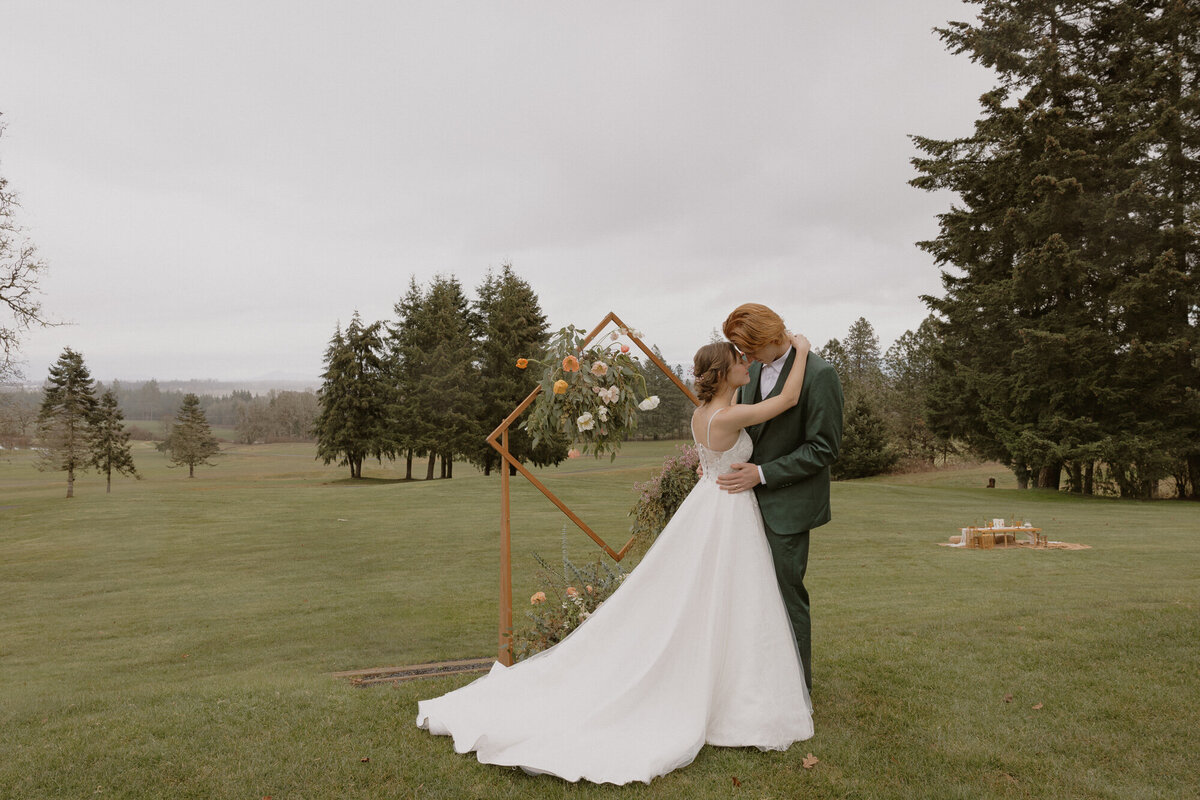 ashes-photos-oregon-elopement-113