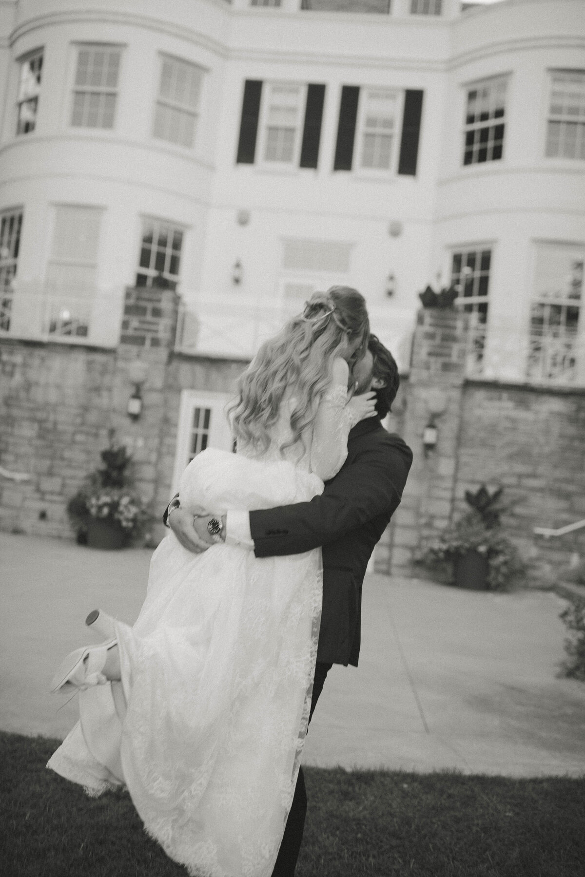 evergreen_weddings_co_canada_wedding_planner_designer_ottawa_winnipeg_toronto_full_service_wedding_planning_management_coordination_coordinating_design_services_designer_luxury_high_end_132