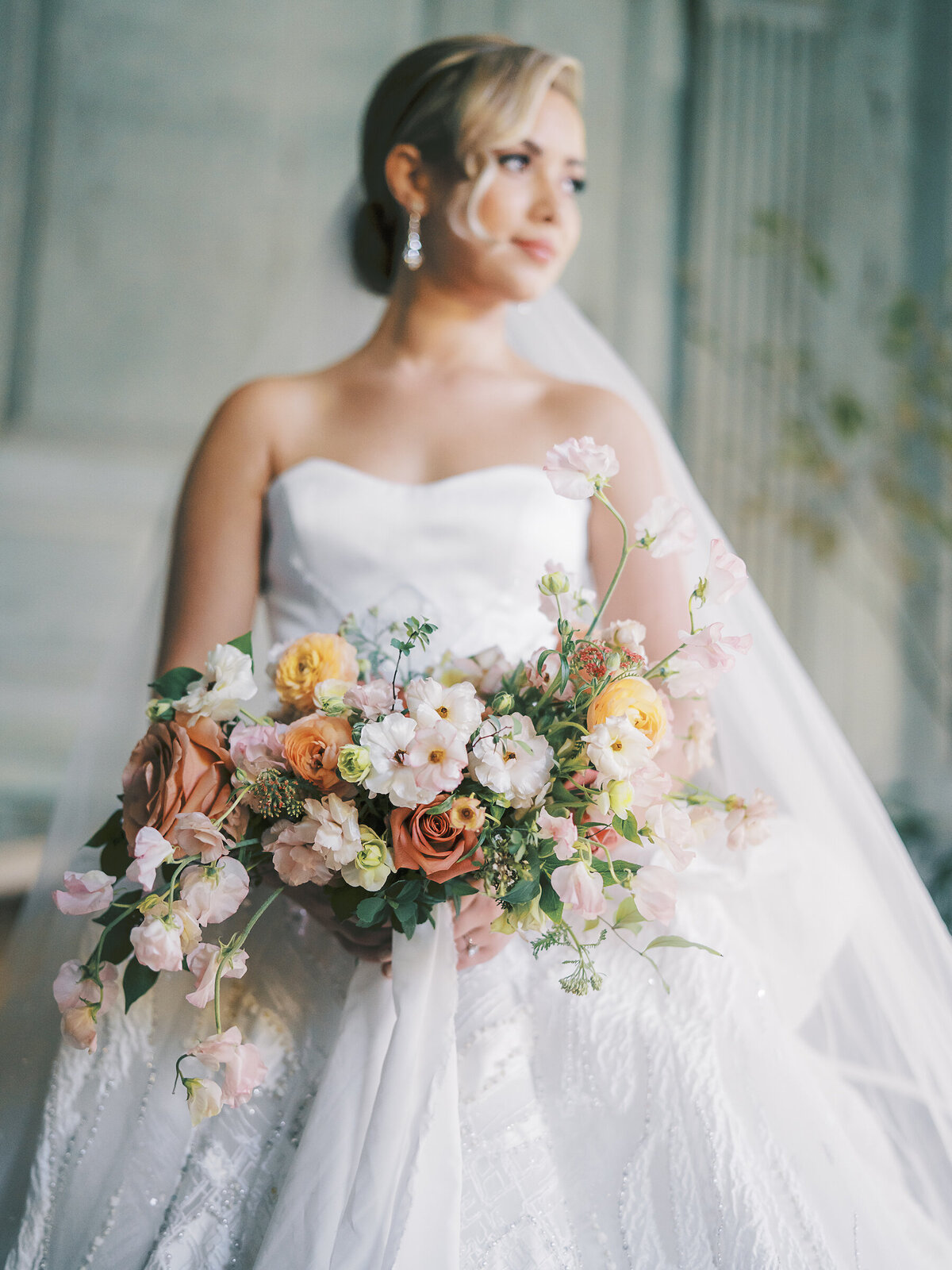 Jenny-Haas-Photography-Luxury-DC-Planner-Prof-Jimmy-Choo-Wedding-Gown-Luxe-Bridal-Bouquet-3