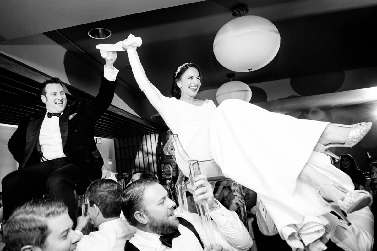 hora-dance-lindsey-thorne-photo