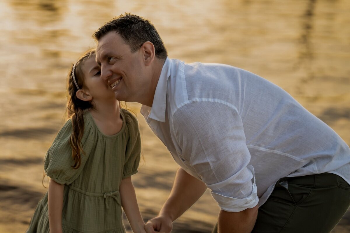 Brisbane-Family-Portrait-Maternity-Girl-on-Beach-during-Sunset-06
