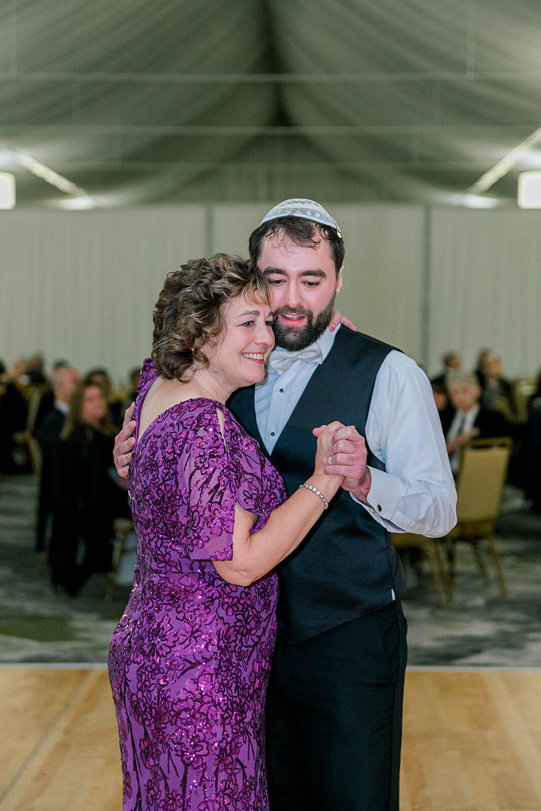 Eliana-Melmed-Photography-Chicago-LosAngeles-Jewish-WeddingPhotography-DInnerSpeeches-00157