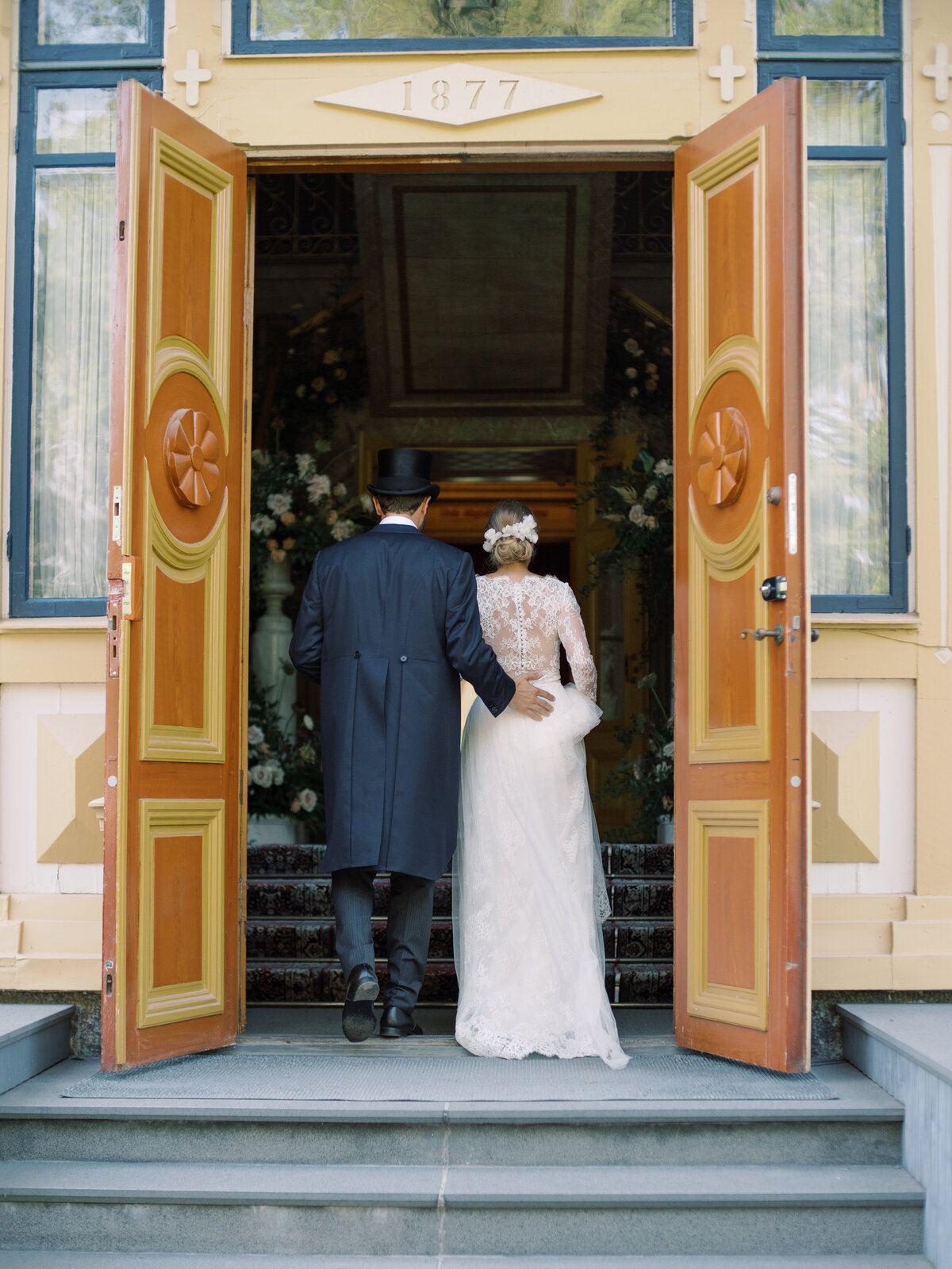 Vicki_Grafton_Photography-Finland_Wedding-Destination Luxury Fine Art Film Photographer Bride Martha Stewart122