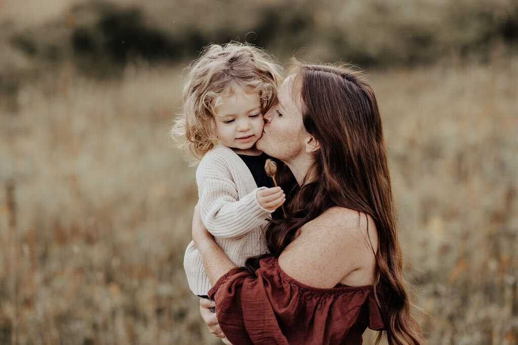 Natural Family Photos in Ottawa - Maiora Studios - Sheppey Family 12