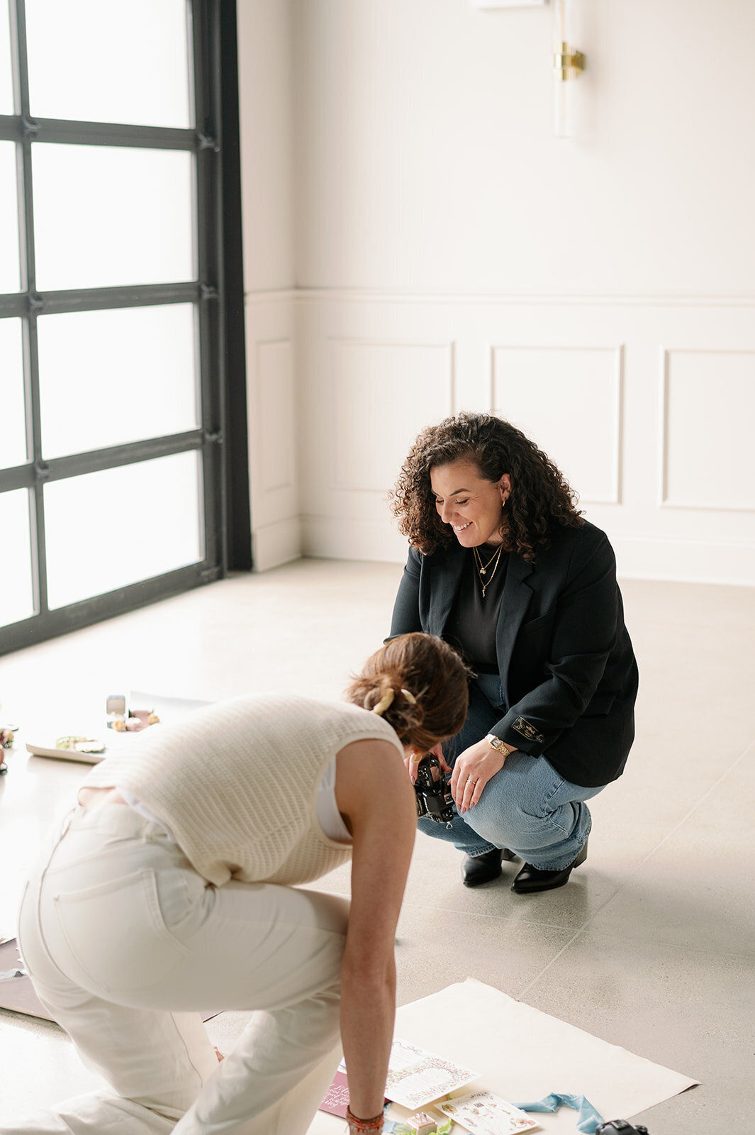 Chicago's top photographer hosting workshop at new blank slate perfect backdrop event and wedding venue
