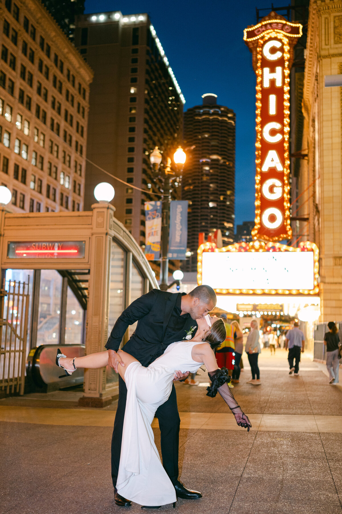 Chicago-elopement-photographer-8