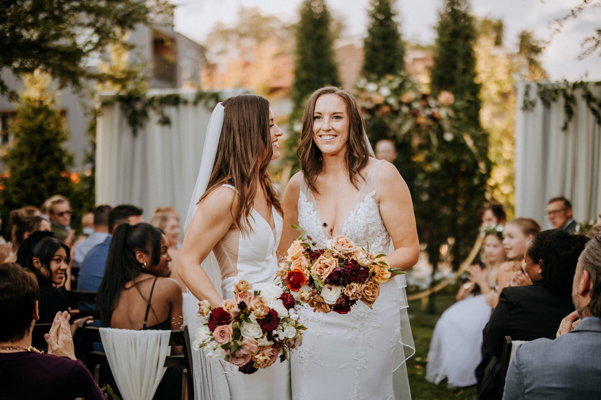 299 - BRITT + TAYLOR WEDDING TEASERS - DOGWOOD STL - NORTH ARROW CREATIVE -1190