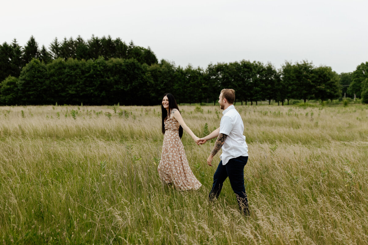 meg-thompson-photography-fort-wayne-engagement-session-alyssa-colin-2