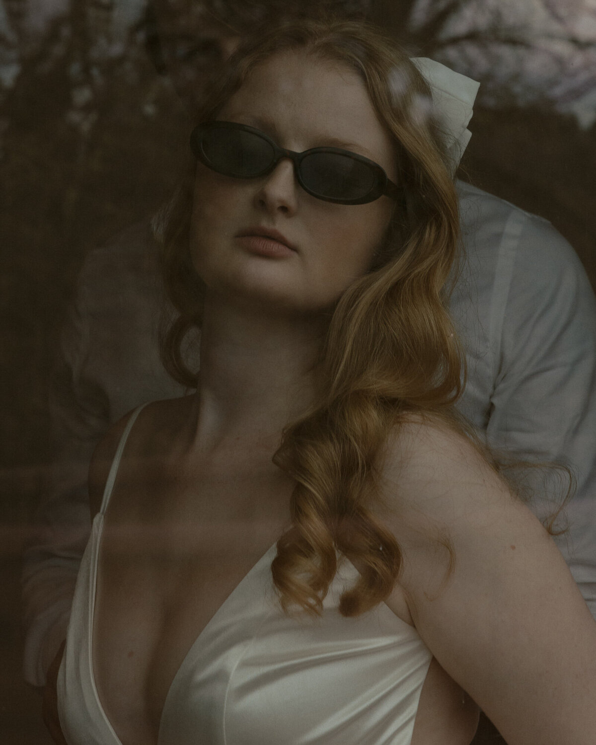 ashes-photography-elopement-oregon-inn-at-diamond-woods-couple-14
