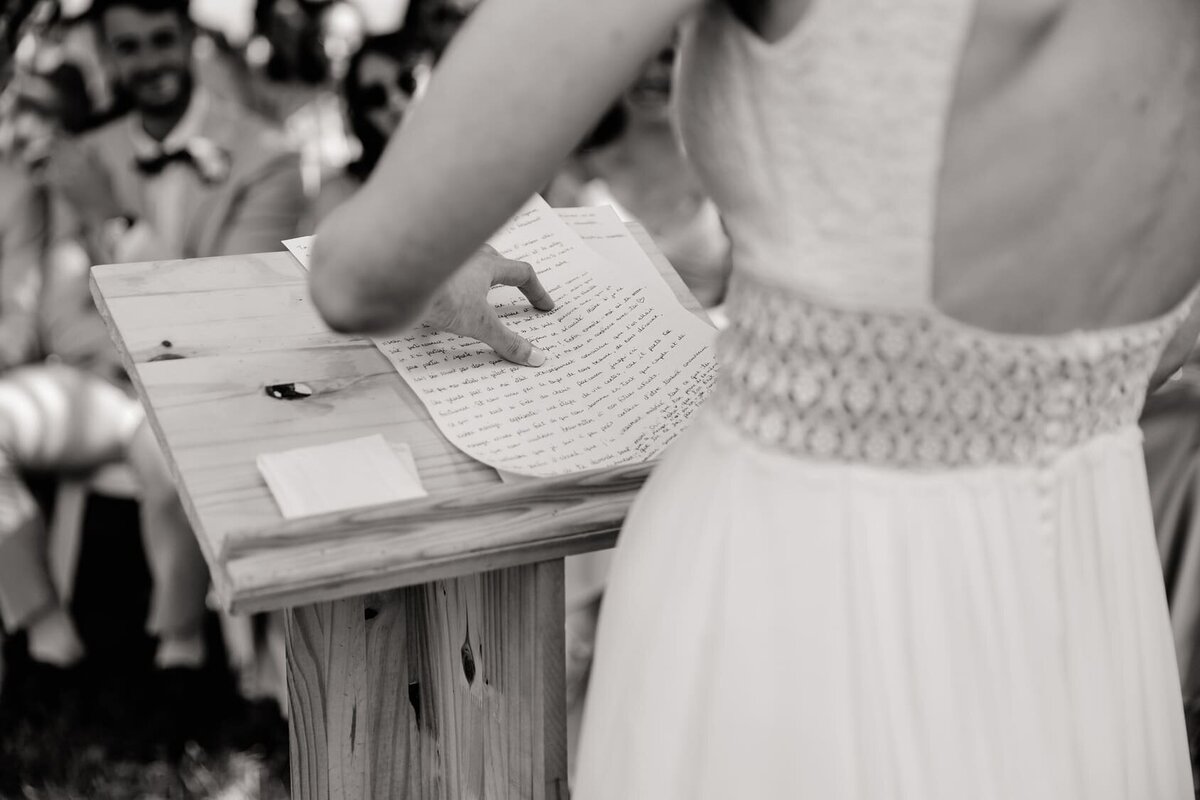 Elodie-et-Ludvik-ceremonie-mariage-parc-chateau8