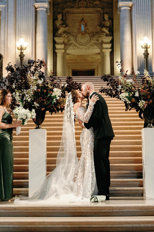 Lauren+Alex_sf_city_hall_056