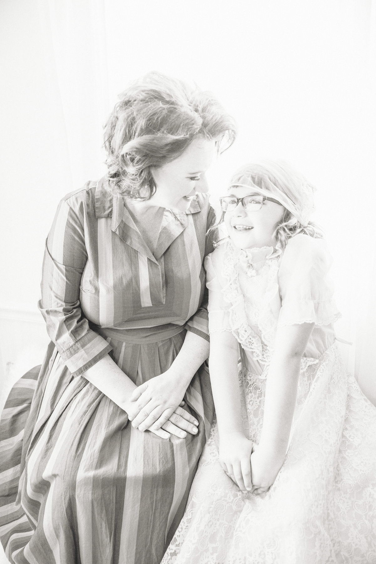 Iowa City's best wedding, portrait, and boudoir photographer Alaynna Ann Schwartz of Playlife Photo & Cinema