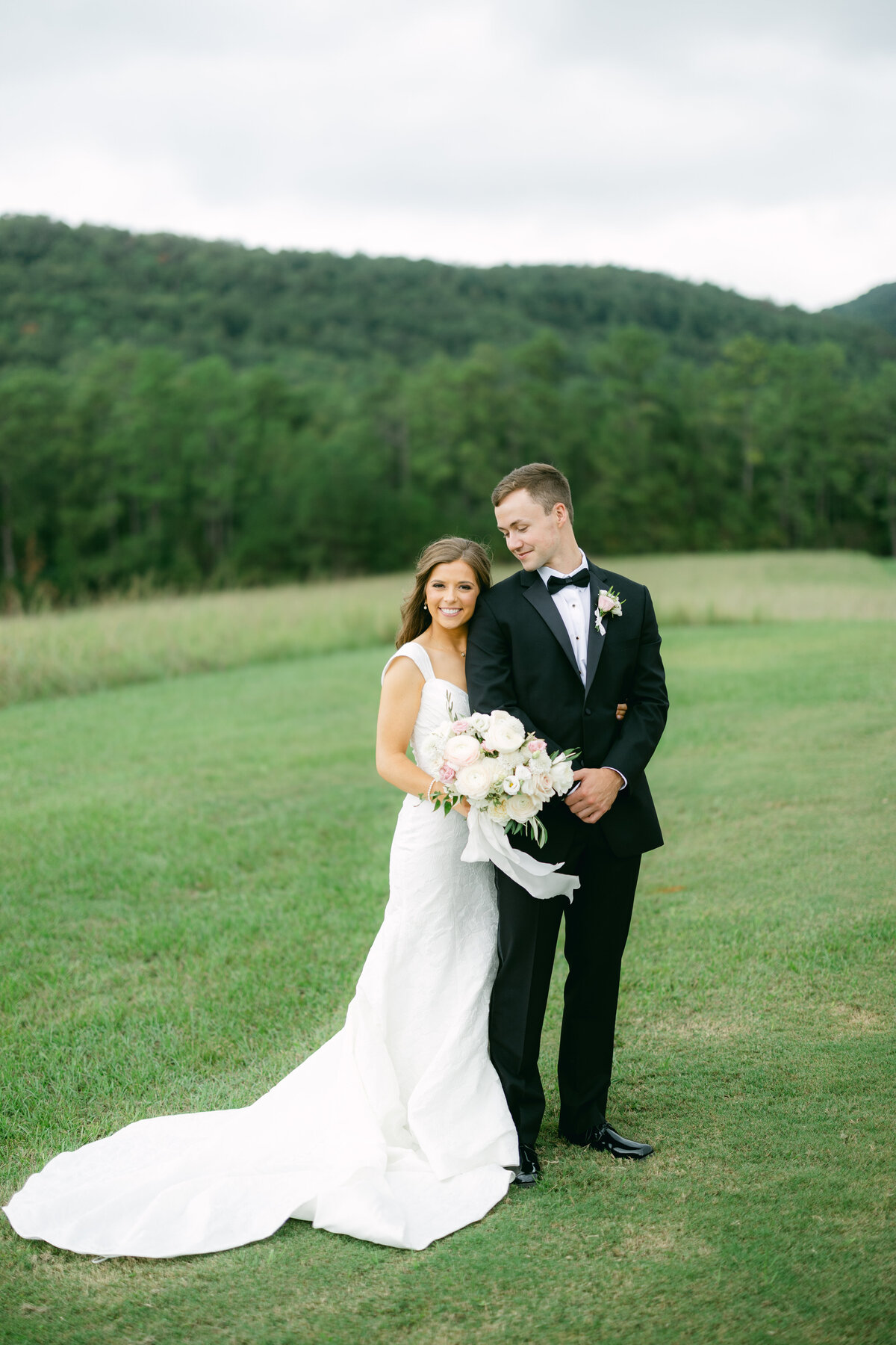 Katherine Horton Photography Olivia & Drew Wedding Day Katherine's Favorites_0081