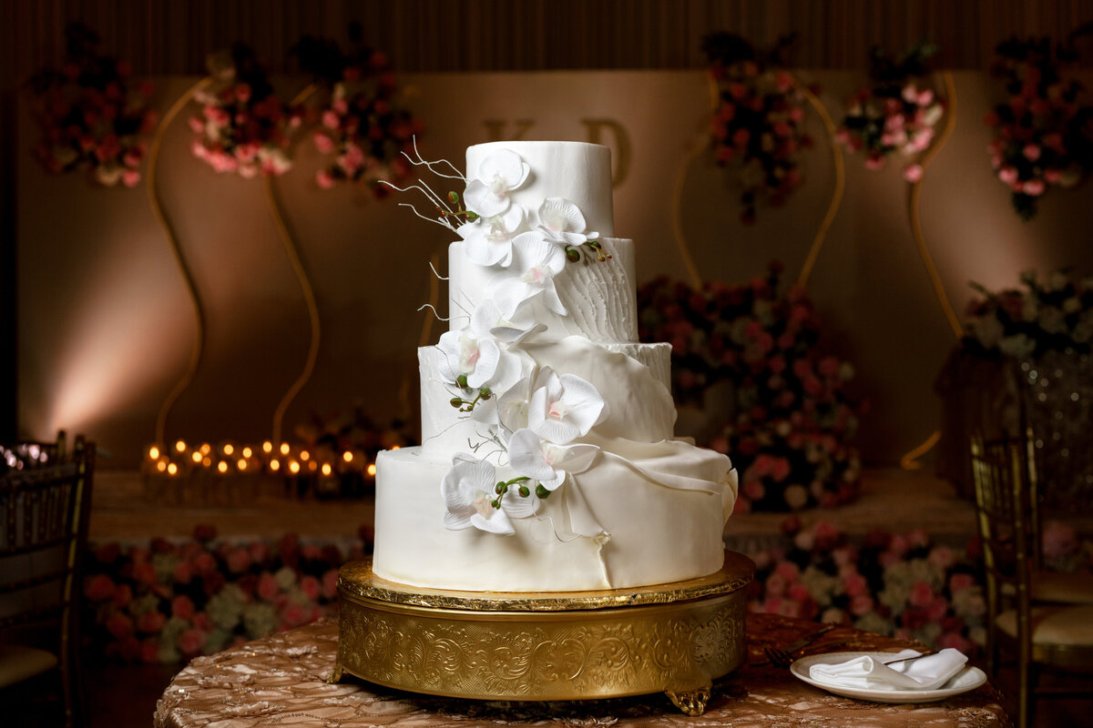 Berlez-Aspen-Avenue-Chicago-Wedding-Photographer-Windy-City-Wedding-Dance-Fulton-West-Event-Christmas-Session-141