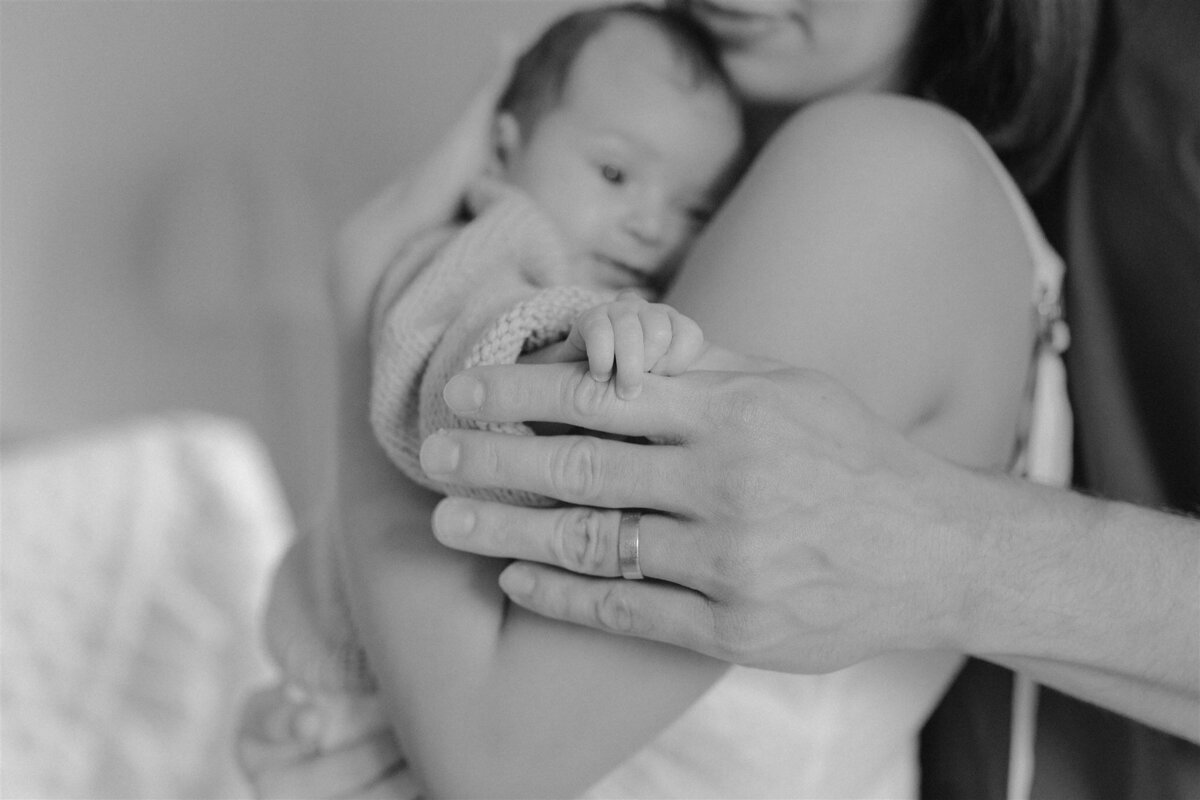 Family of three_Erin Ren Photography-82
