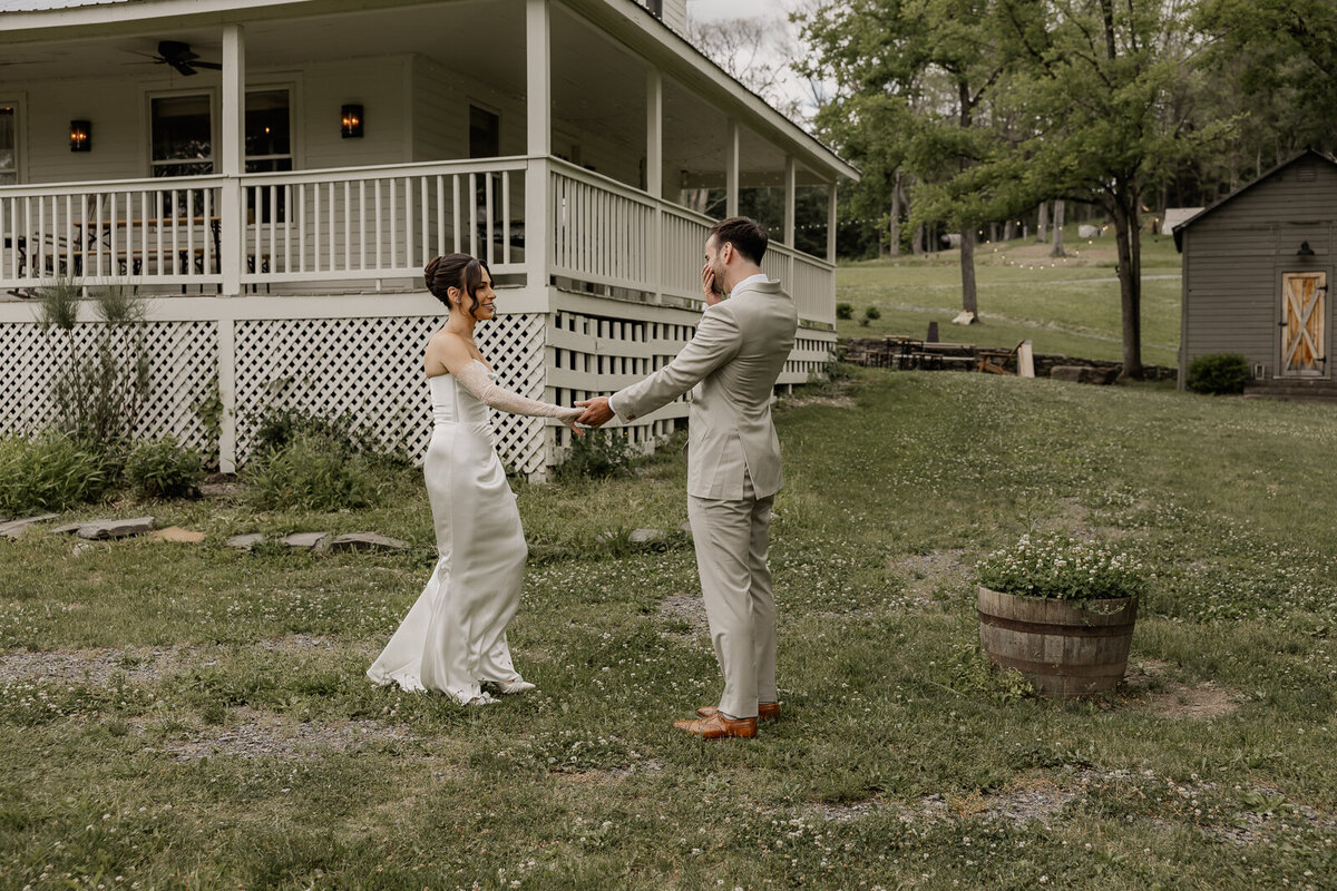 Stonehill's Farmhouse Accord NY