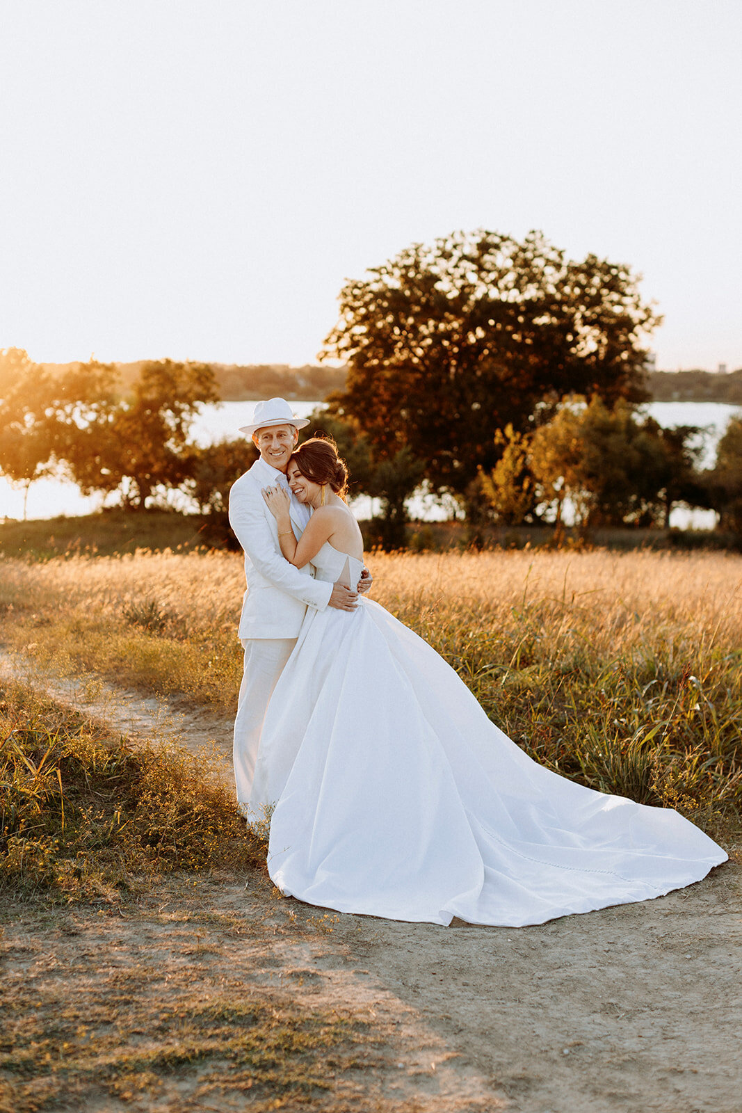 reTheBurrowWeddingPhotography-1279