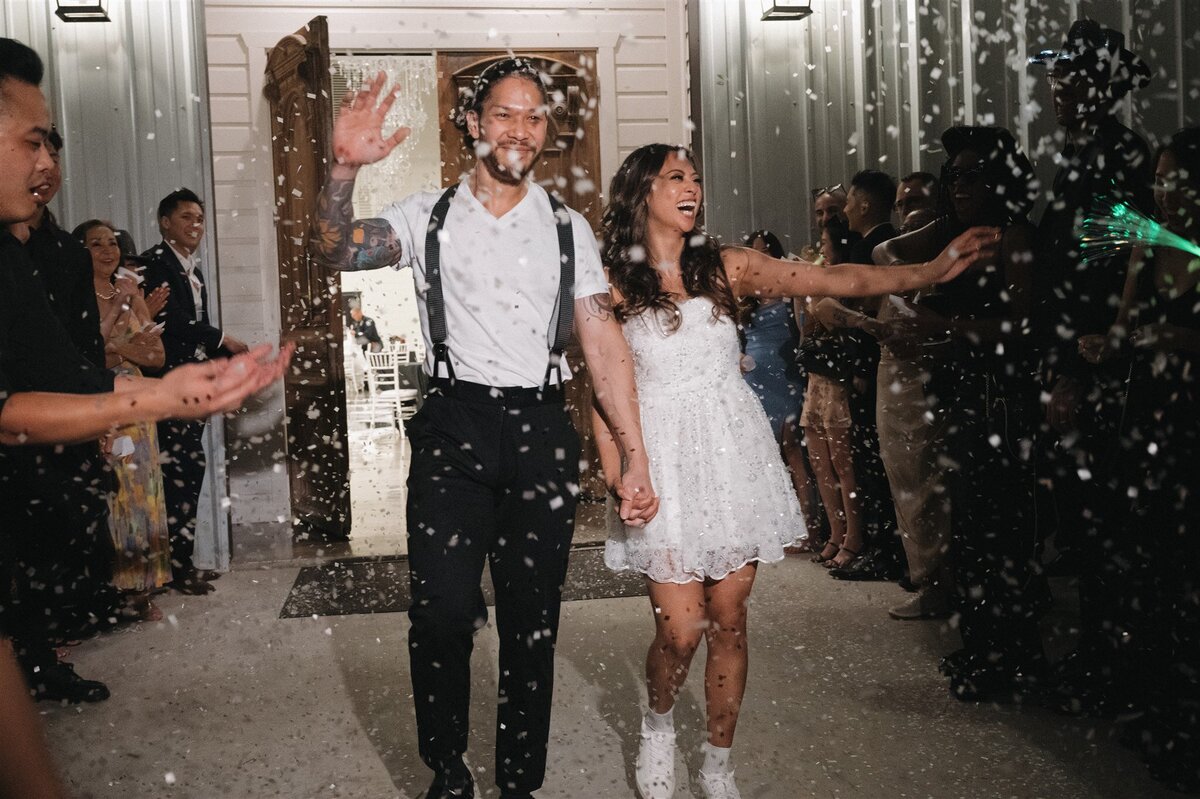 Mandi-Roach-Photography-Reception-Exit-4608