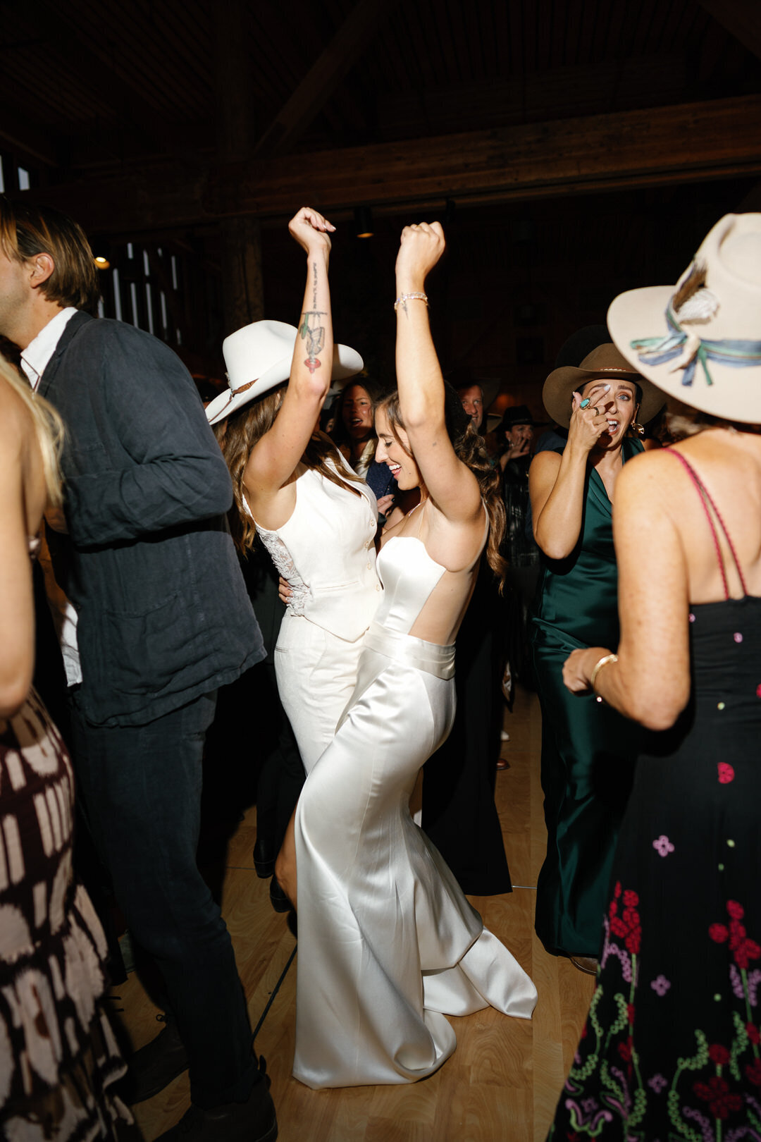 7 Spruce Saddle Lodge Beaver Creek Colorado Mountaintop Wedding by GoBella.com @gobella 3